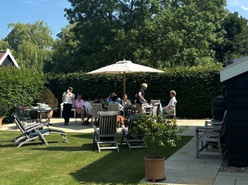 Moreau Scholar hosts summer gathering at her house for 2024 leavers